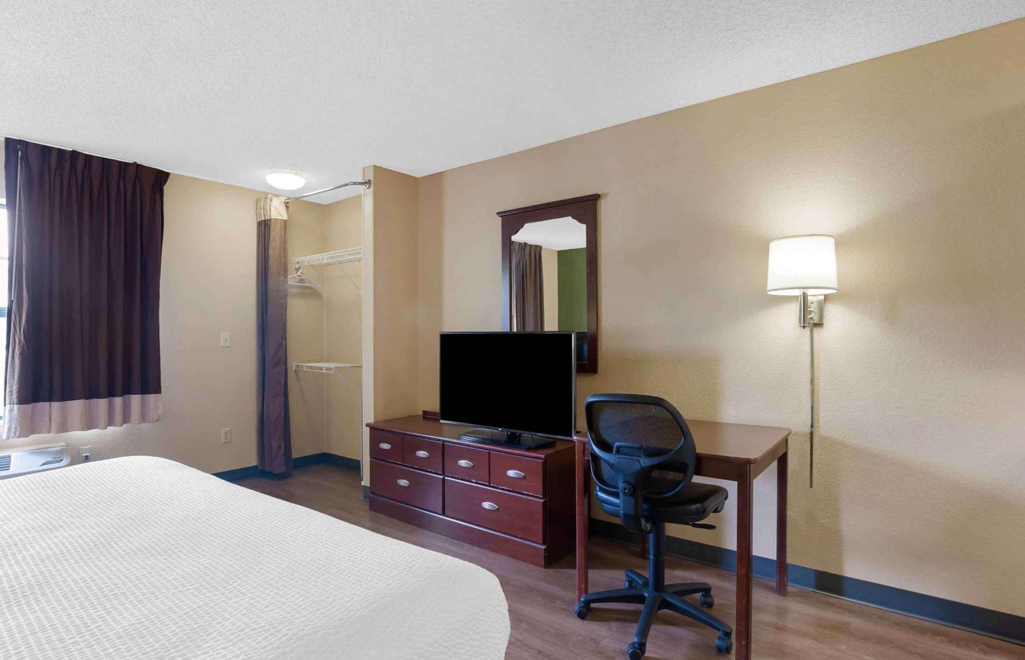 Extended Stay America Suites - Phoenix - Deer Valley Buitenkant foto