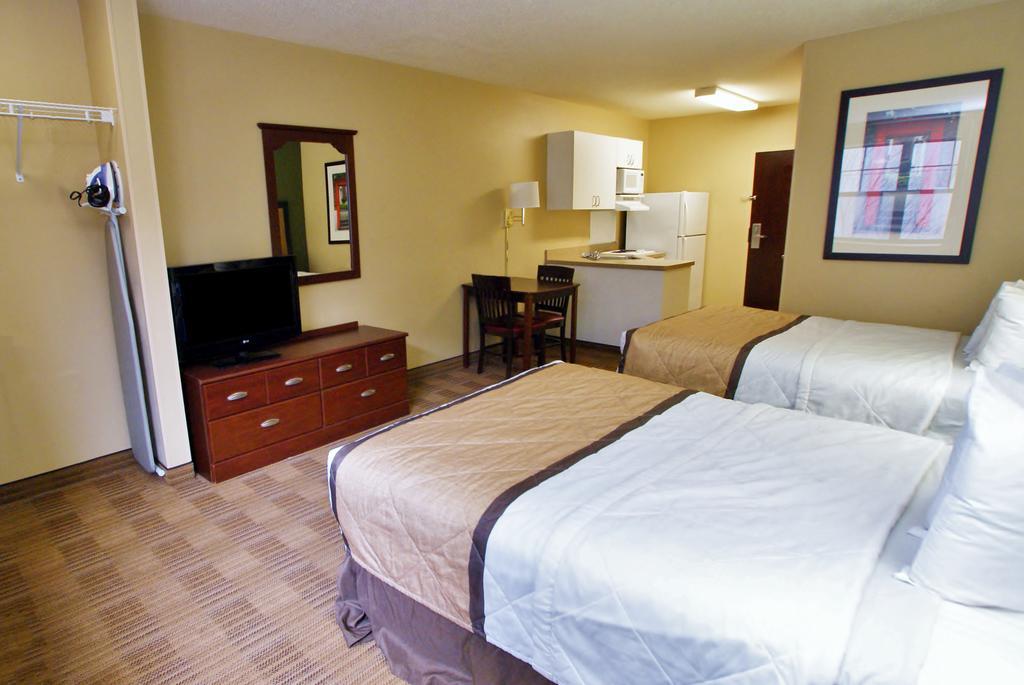 Extended Stay America Suites - Phoenix - Deer Valley Buitenkant foto