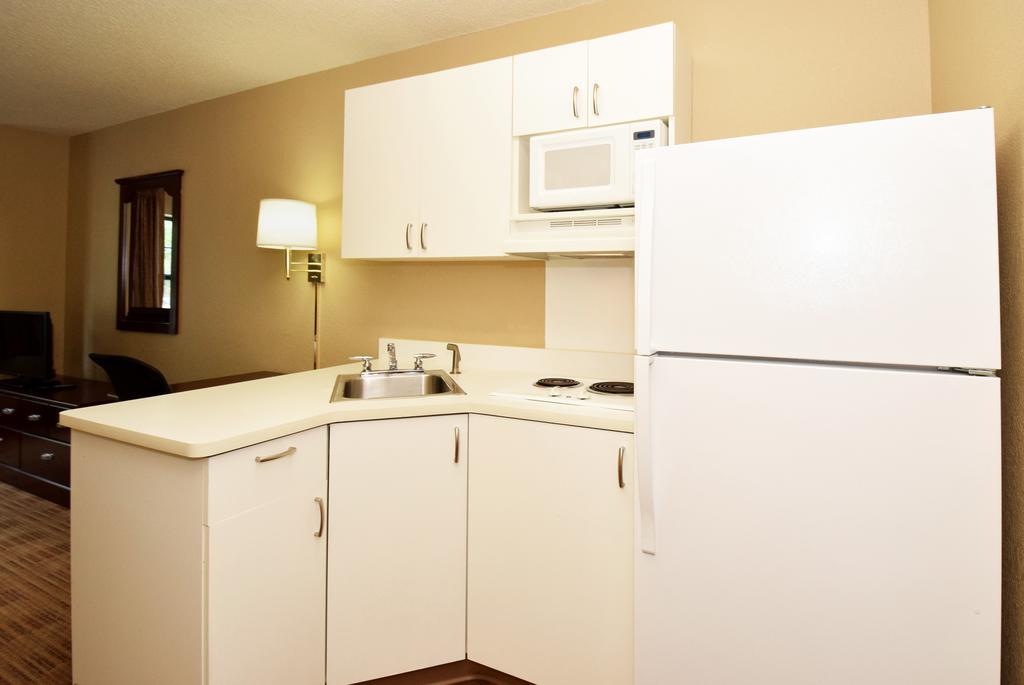 Extended Stay America Suites - Phoenix - Deer Valley Buitenkant foto