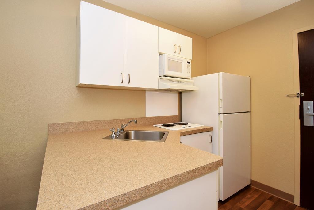 Extended Stay America Suites - Phoenix - Deer Valley Buitenkant foto