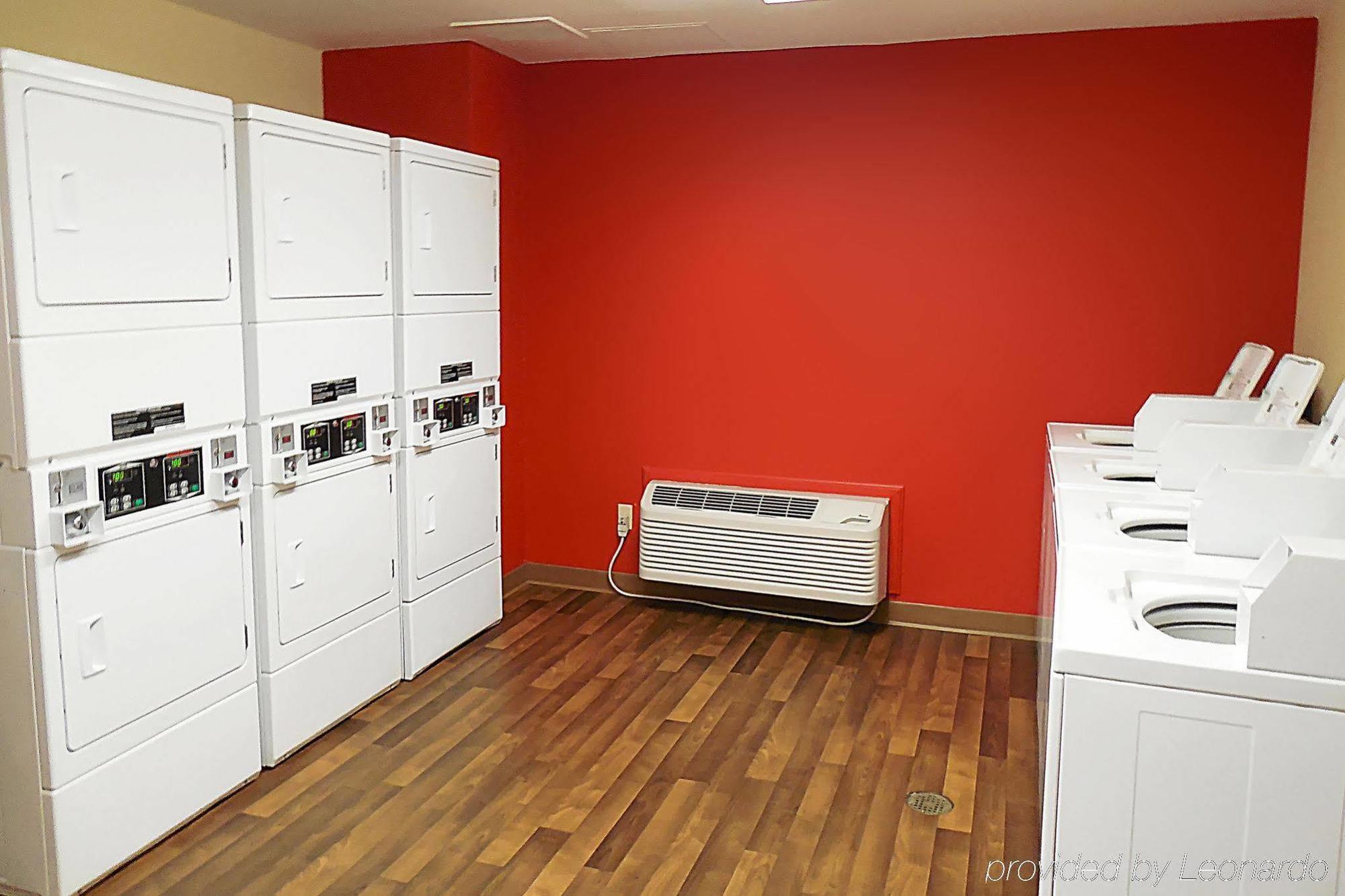Extended Stay America Suites - Phoenix - Deer Valley Buitenkant foto